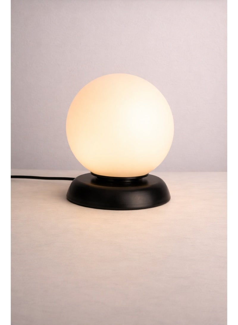 Cluc Black Globo di vetro table lamp - Image 3